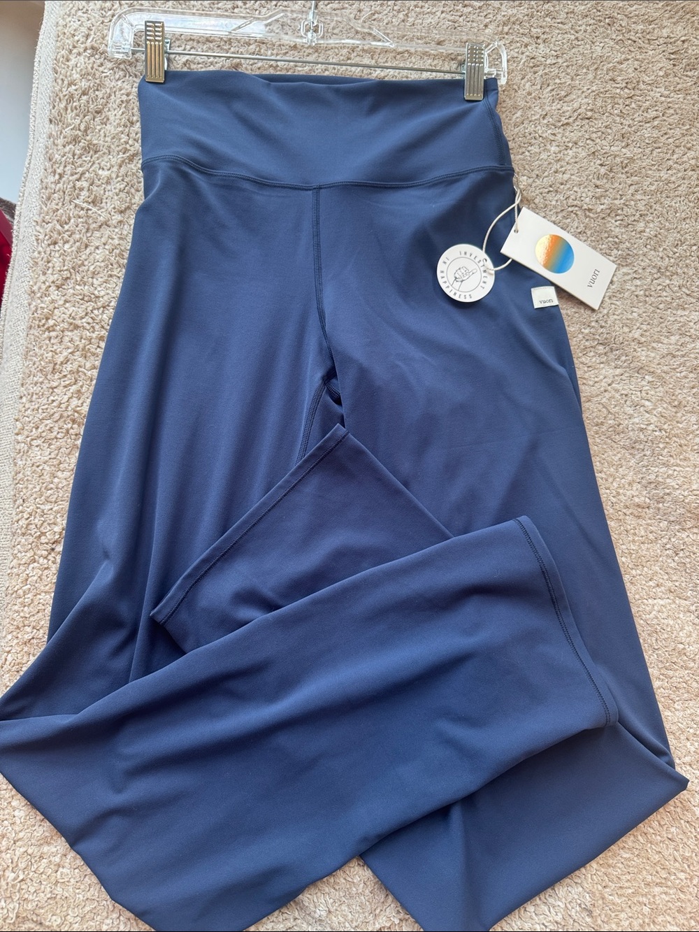 Vuori AlltheFeels straight leg leggings NWT!